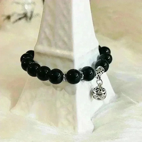 Onyx Natural Gemstone Bracelets with Flower Charm - Picture 1 of 5